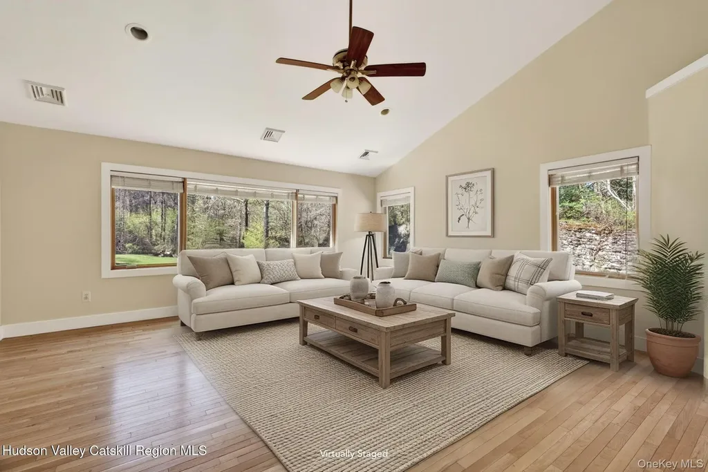 86 Paul Horn Road Catskill NY 12414