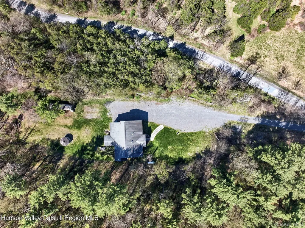 86 Paul Horn Road Catskill NY 12414