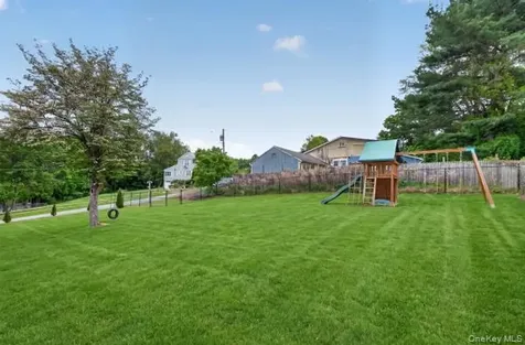 12 Hermitage Road Brewster NY 10509