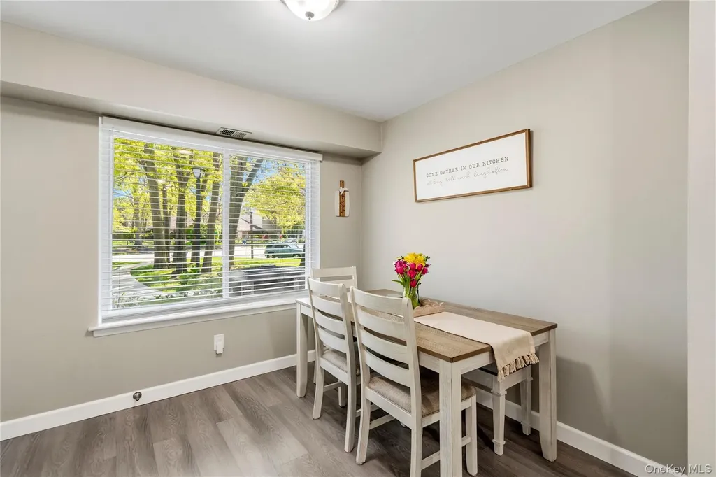 221 Springmeadow Drive Holbrook NY 11741