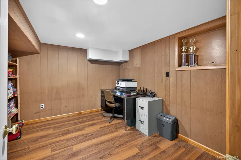35 Genesee Drive Commack NY 11725