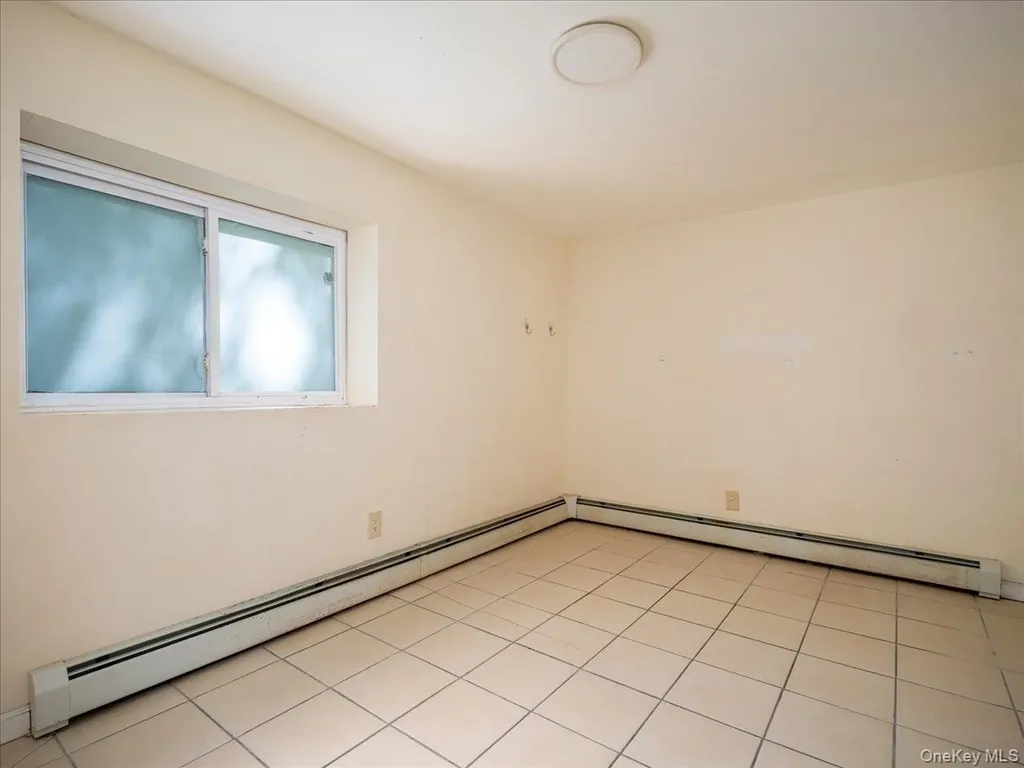140 Camp Hill Road Pomona NY 10970