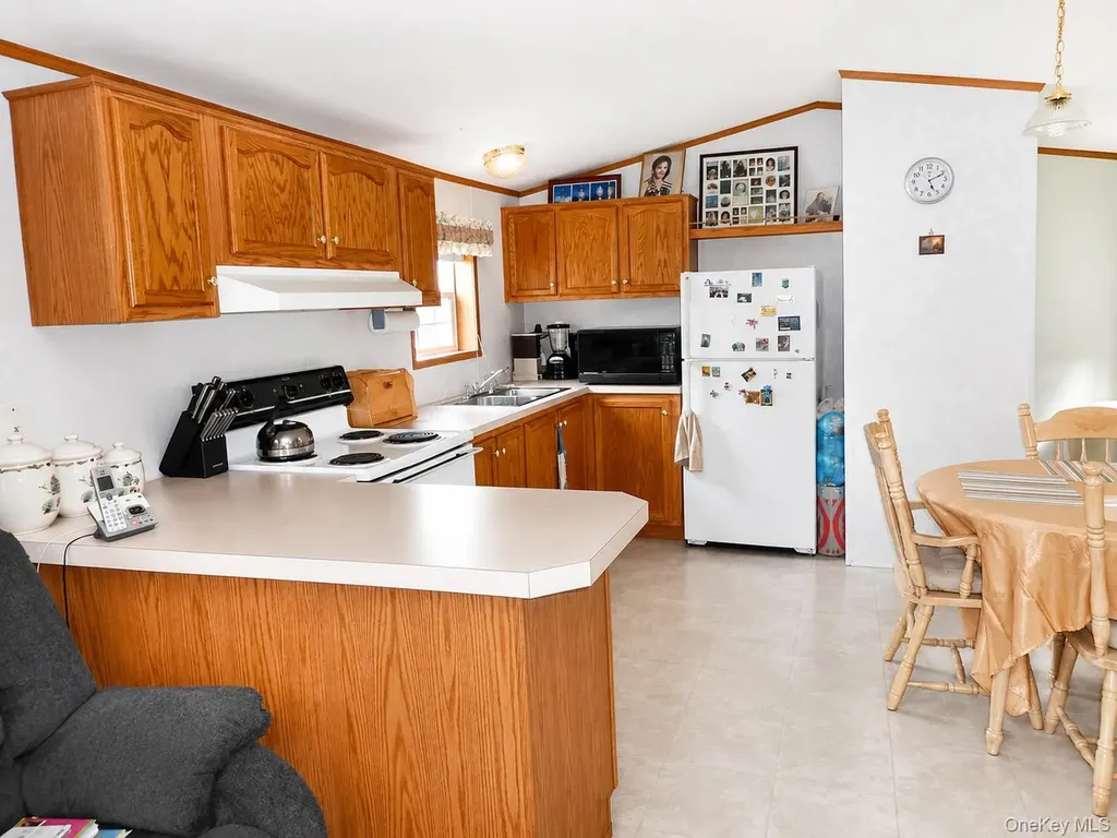 182-184 Mutton Hill Road Neversink NY 12765