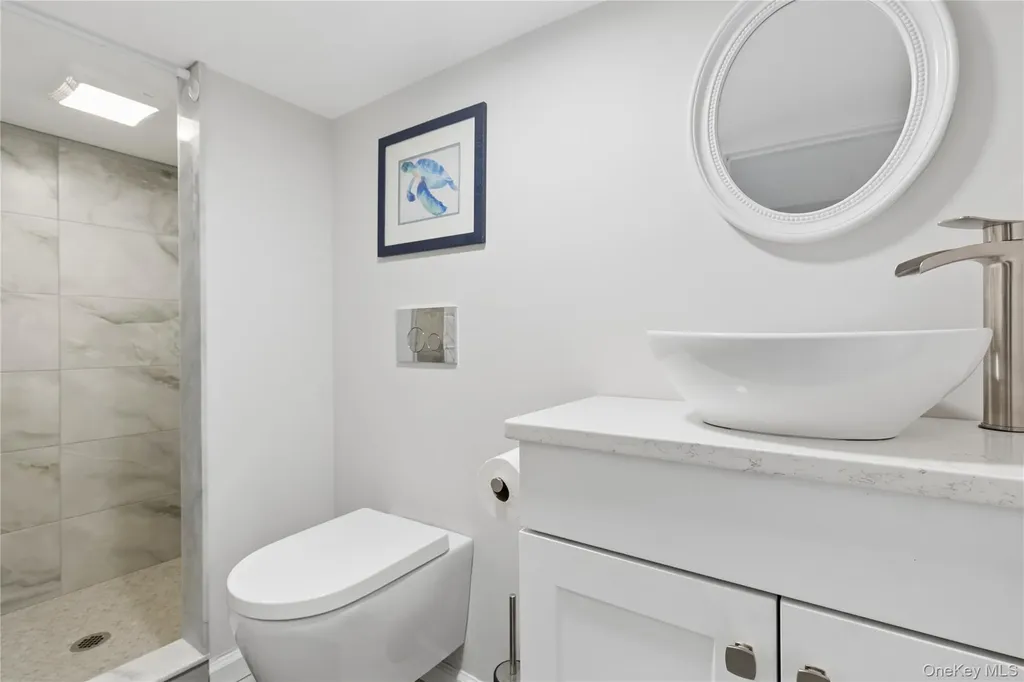 760-762 Old Dock Road Kings Park NY 11754