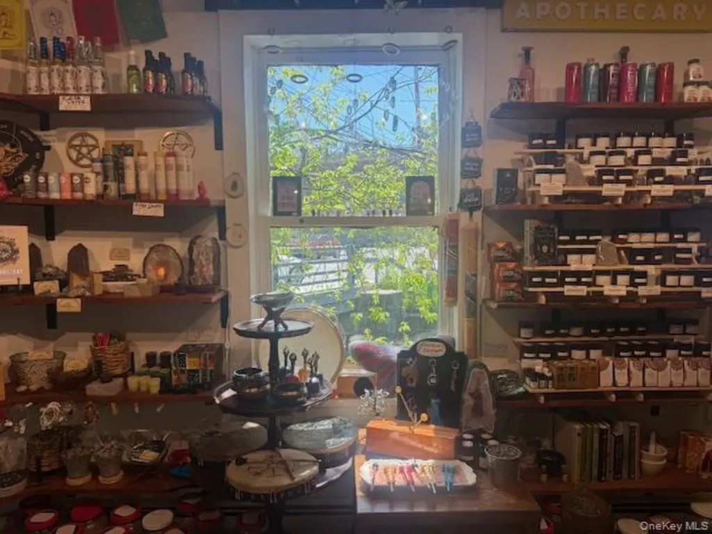9 Main Street Warwick NY 10990