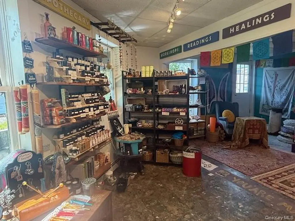 9 Main Street Warwick NY 10990