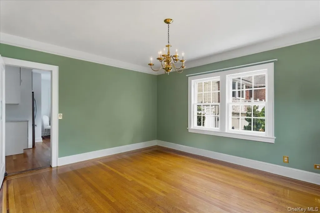 57 Ashton Road Yonkers NY 10705