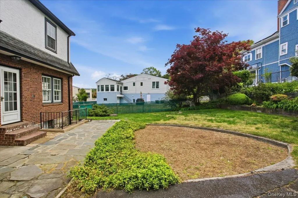 57 Ashton Road Yonkers NY 10705
