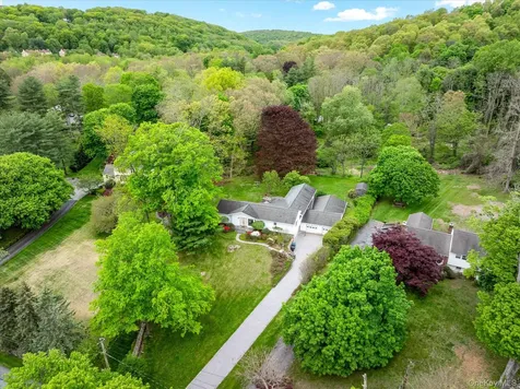 749 Croton Lake Road Bedford Corners NY 10549