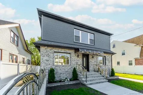 119-20 193rd Street Saint Albans NY 11412