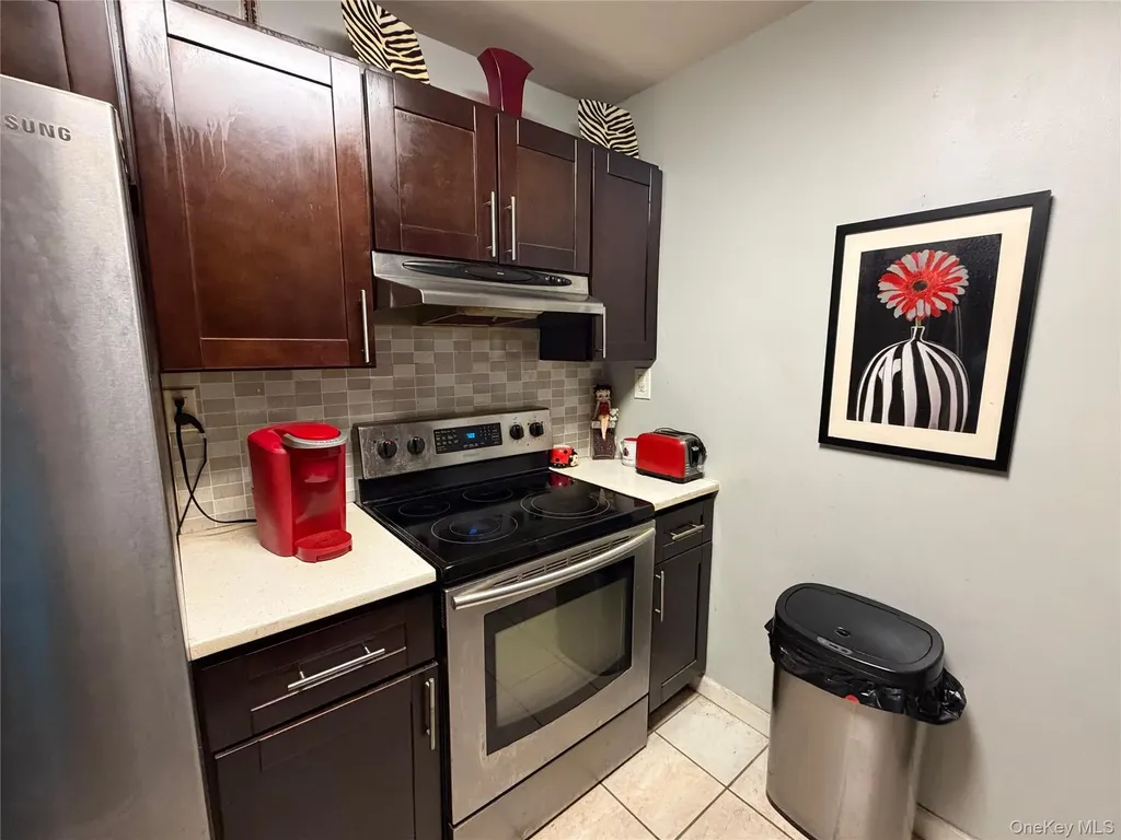 42 Richmond Boulevard Ronkonkoma NY 11779