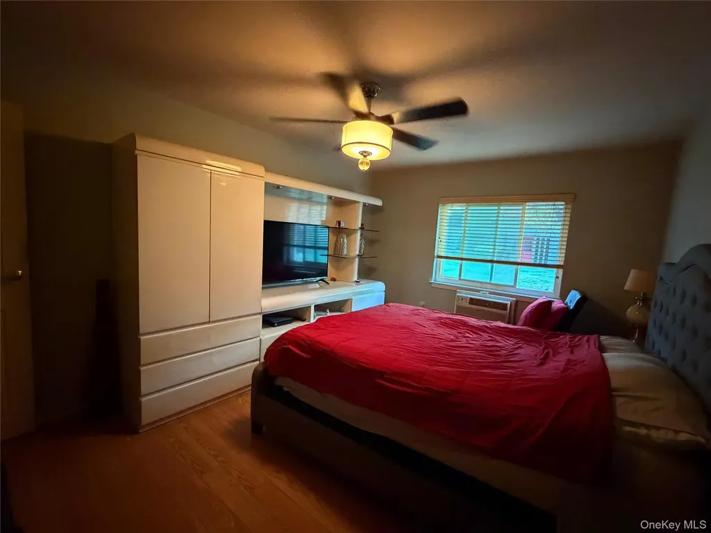 42 Richmond Boulevard Ronkonkoma NY 11779