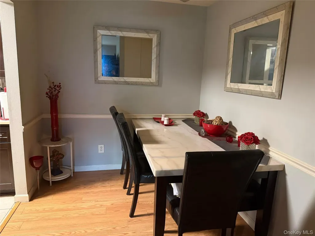 42 Richmond Boulevard Ronkonkoma NY 11779