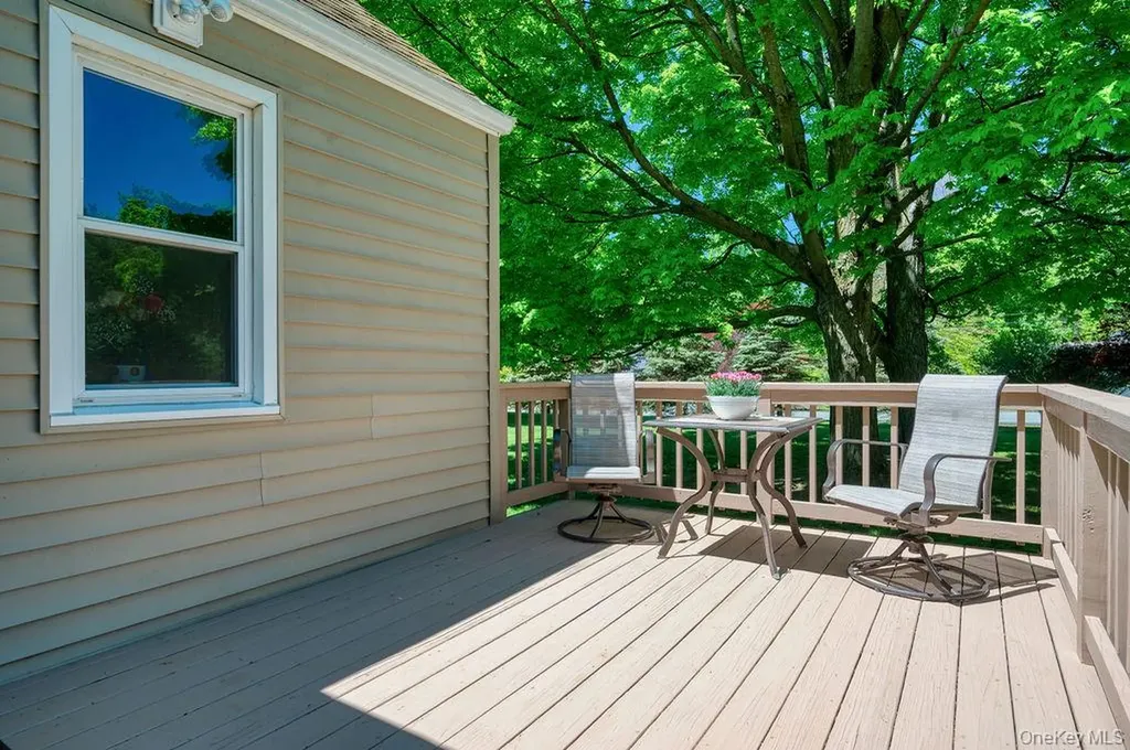 6 Winterberry Road Beacon NY 12508