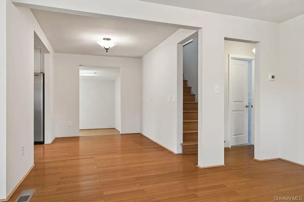 6 Winterberry Road Beacon NY 12508