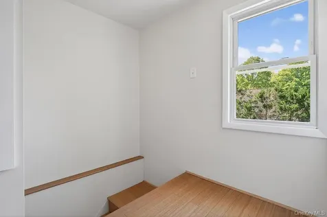 6 Winterberry Road Beacon NY 12508