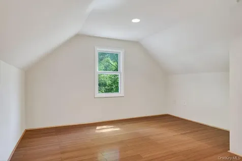 6 Winterberry Road Beacon NY 12508