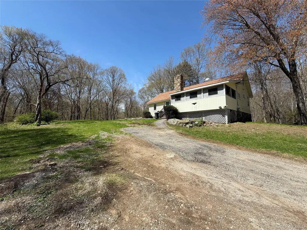 450 Haviland Drive Patterson NY 12563
