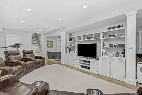 43 Buck Drive Poughquag NY 12570