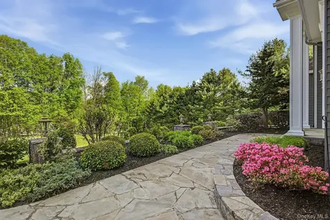 43 Buck Drive Poughquag NY 12570