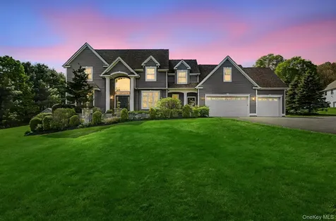 43 Buck Drive Poughquag NY 12570