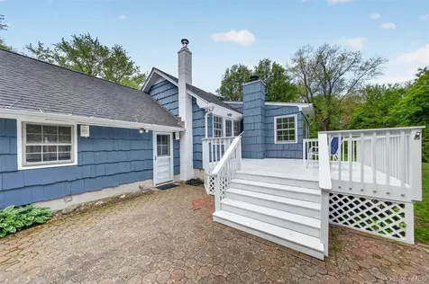21 Saddle Ridge Drive Hopewell Junction NY 12533