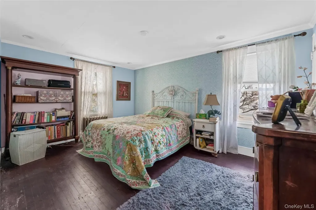 45-20 169th Street Flushing NY 11358