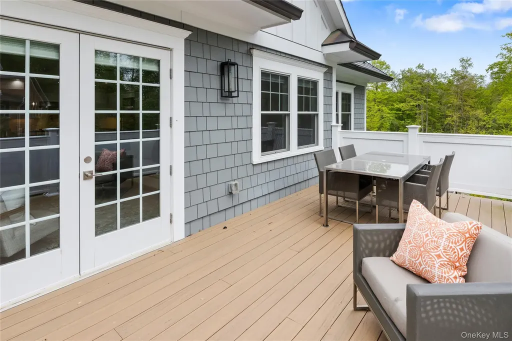 585 Main Street Armonk NY 10504