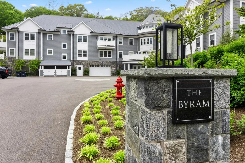 585 Main Street Armonk NY 10504