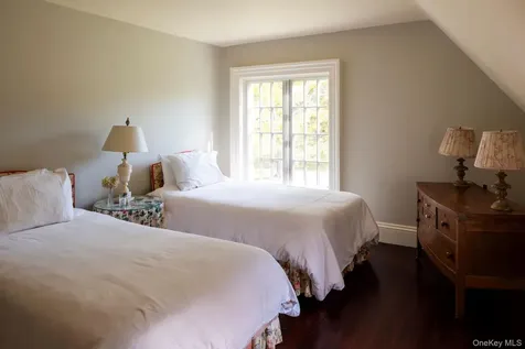 565 Route 308 Rhinebeck NY 12572