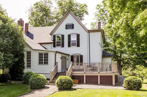 565 Route 308 Rhinebeck NY 12572