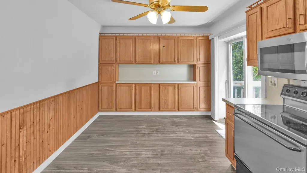 55 William Floyd Parkway Shirley NY 11967