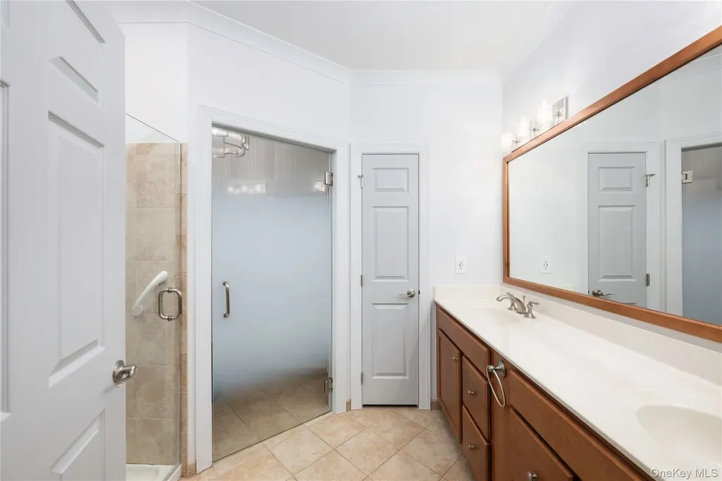 326 Regency Drive Fishkill NY 12524