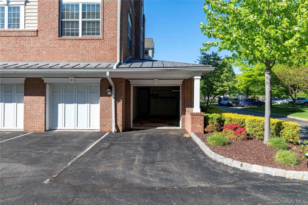 326 Regency Drive Fishkill NY 12524