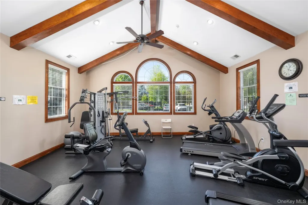 326 Regency Drive Fishkill NY 12524