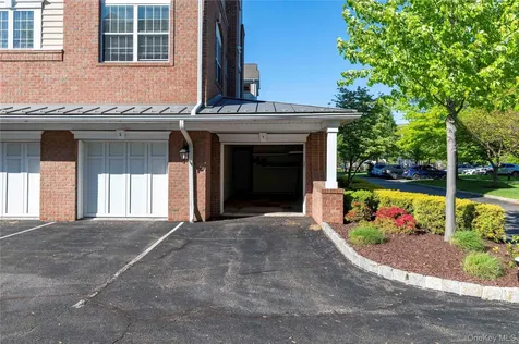 326 Regency Drive Fishkill NY 12524