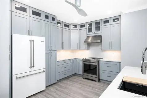 326 Regency Drive Fishkill NY 12524