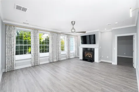 326 Regency Drive Fishkill NY 12524