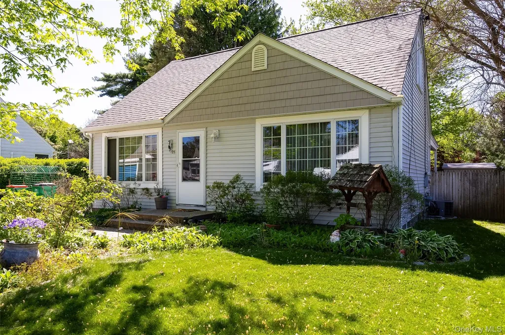 25 Marino Road Poughkeepsie NY 12601