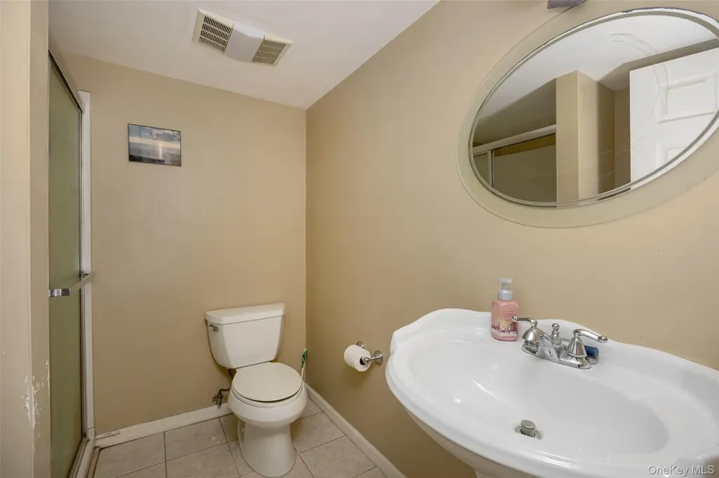 25 Marino Road Poughkeepsie NY 12601