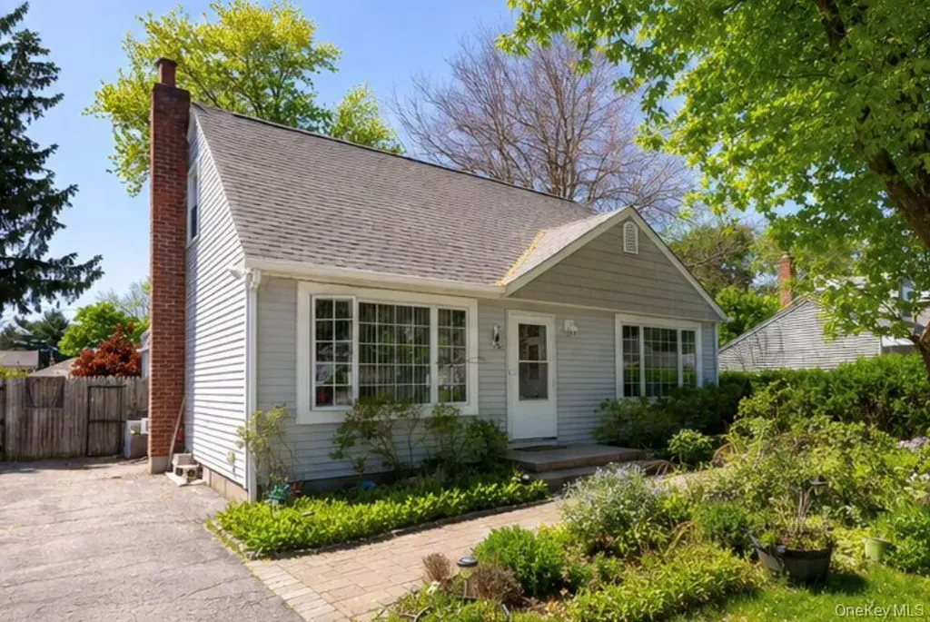 25 Marino Road Poughkeepsie NY 12601