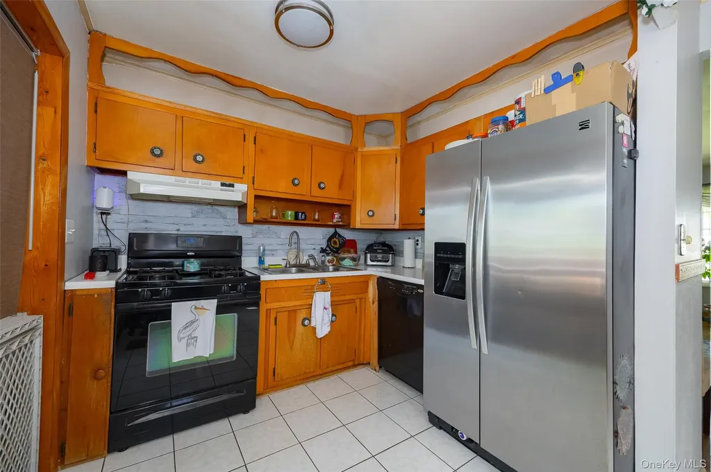 25 Marino Road Poughkeepsie NY 12601