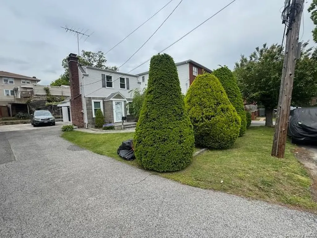 65 Mcgeory Avenue Bronxville NY 10708