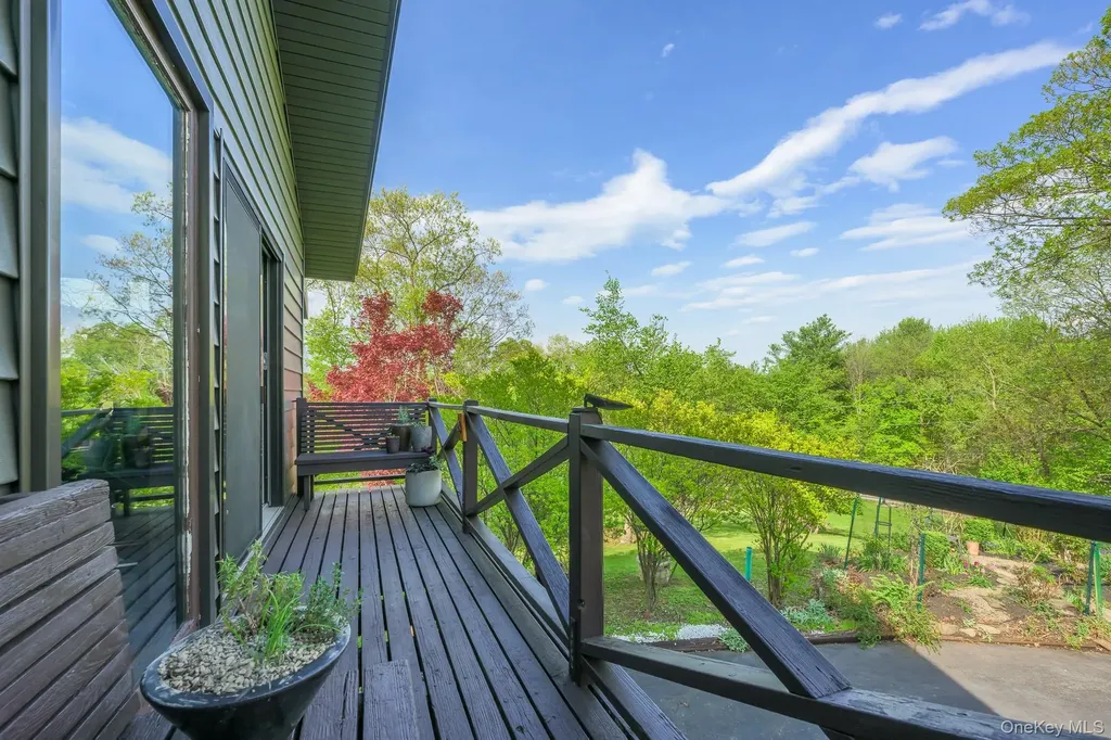29 Edgemere Hill Road Catskill NY 12414