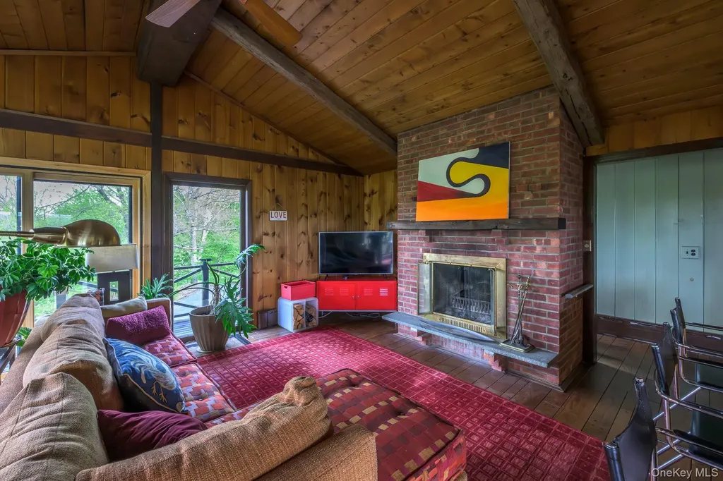 29 Edgemere Hill Road Catskill NY 12414