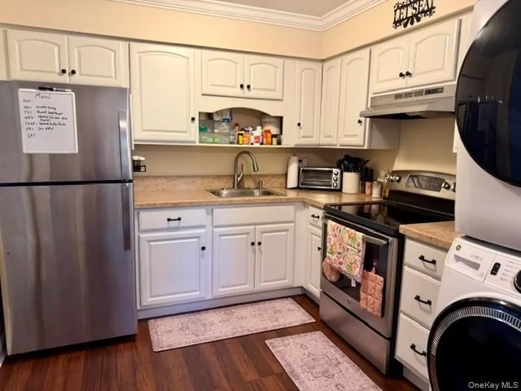 143 Farber Drive West Babylon NY 11704