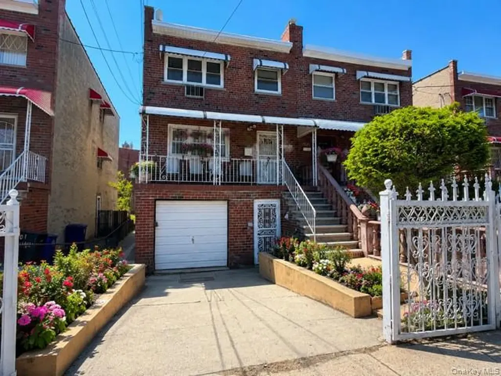 3303 Barnes Avenue Bronx NY 10467