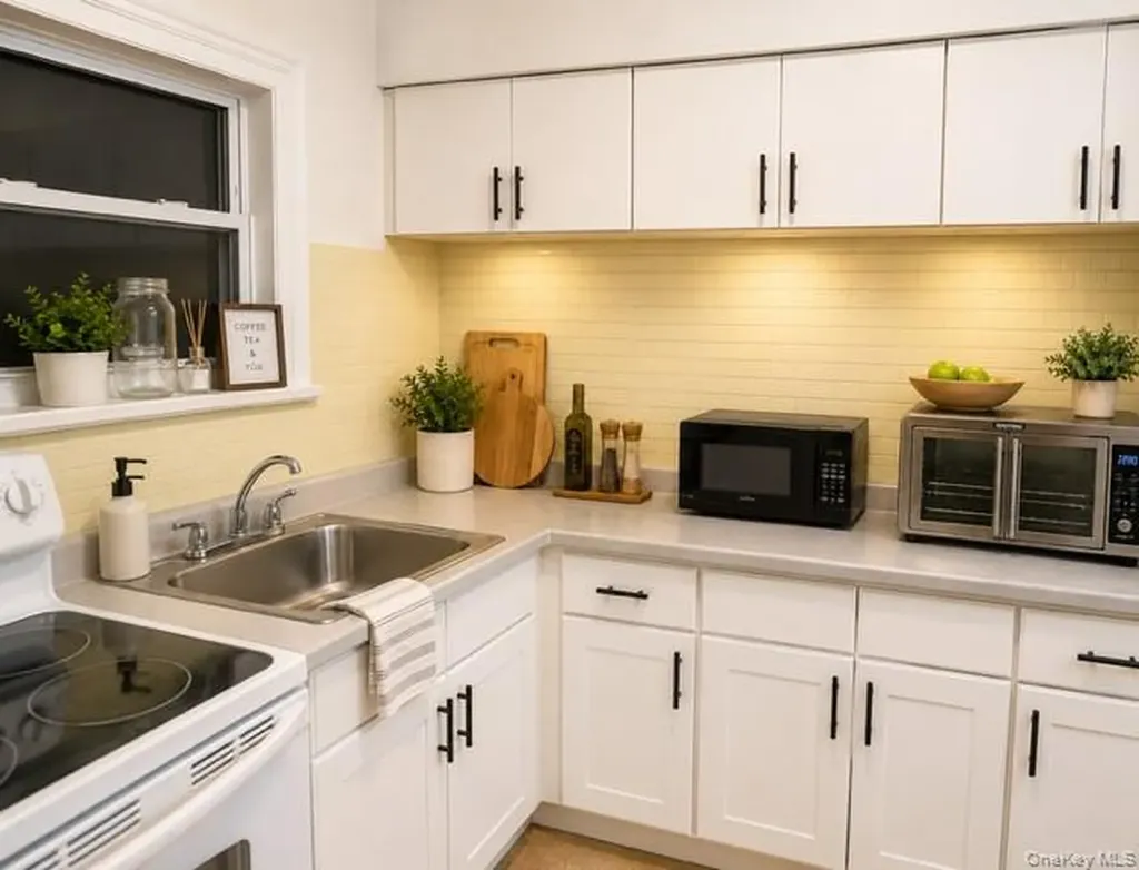3303 Barnes Avenue Bronx NY 10467