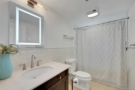 157 Columbia Avenue Hartsdale NY 10530