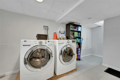 157 Columbia Avenue Hartsdale NY 10530